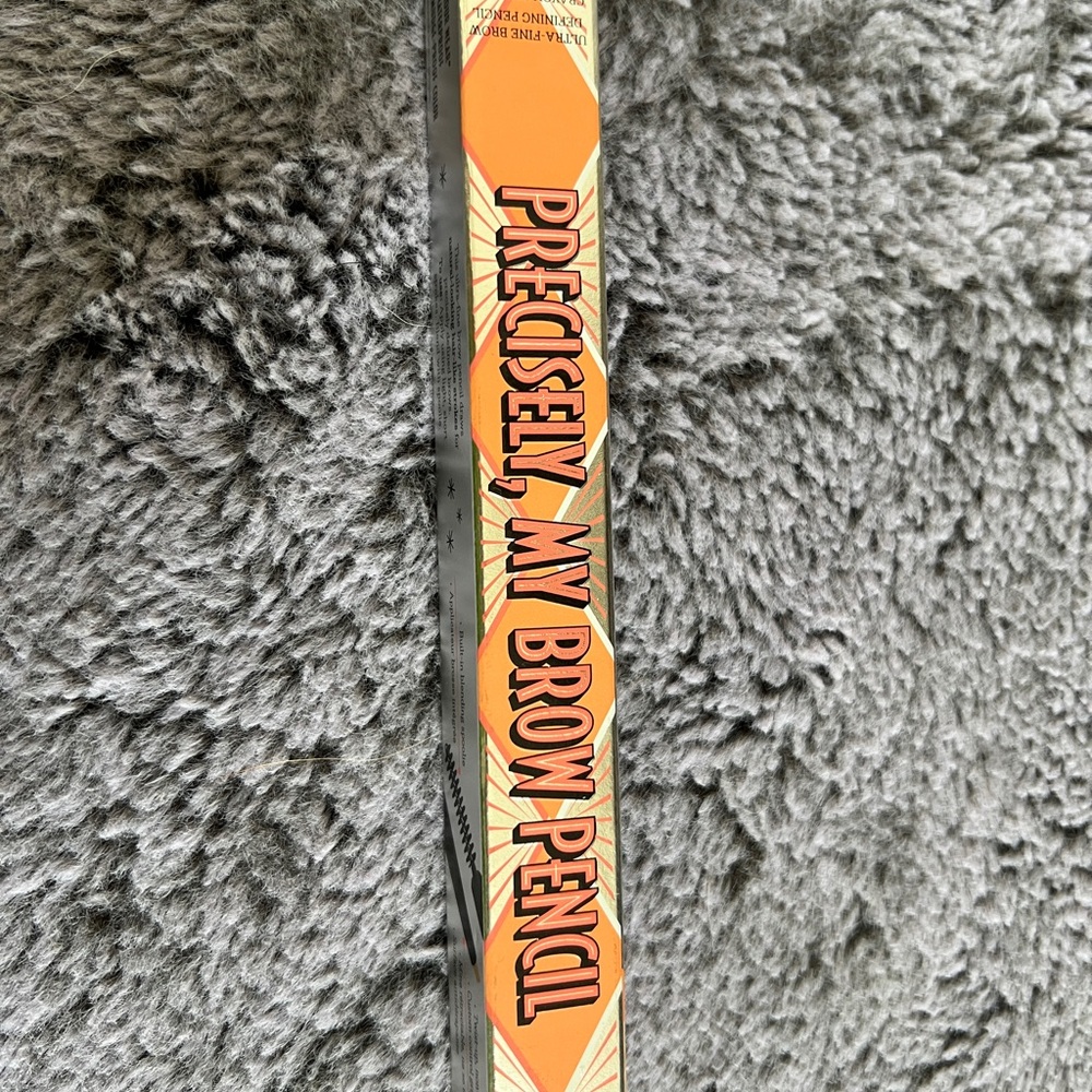 NIB Benefit eyebrow pencil, 2-warm golden blonde